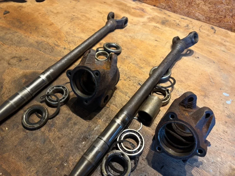 Onderdelen van aandrijfassen